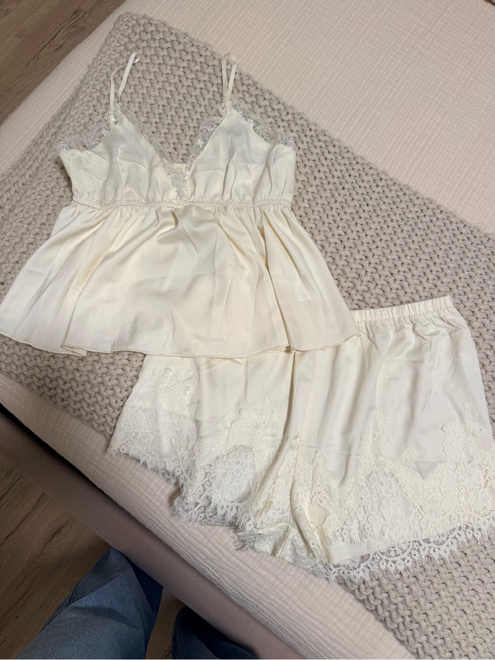 Silk-Feel Lace Trim Pajama Cami & Short Set in Cream
